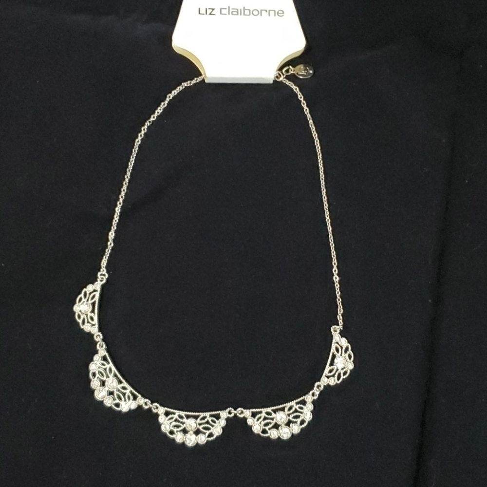 New Liz claiborne silver and rhinestone necklace